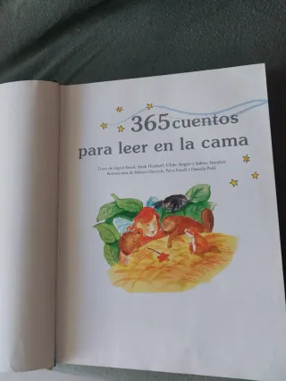 365 cuentos para leer en la cama