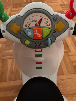 Moto Vespa Niños Chicco Blanca