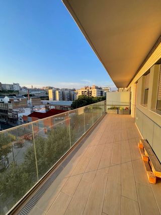 Habitación acogedora en Santa Eulalia, Hospitalet