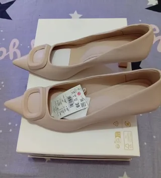 Zapatos Zara Tacon Beige Talla 39