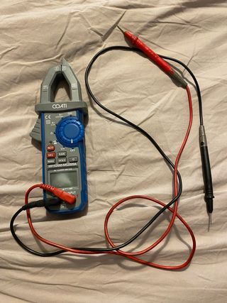 Pinza Amperimétrica Digital Coati MI192660-MS