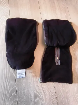 Guantes Kids Zone grises para silla de paseo,