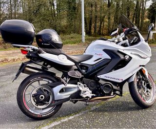 BMW F800 GT - Impecable con 35 mil k todos los pac