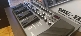 Boss ME-80 Pedal Multiefectos Guitarra