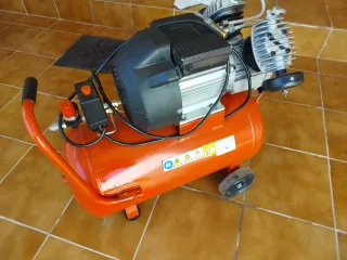 Compresor FIAC 50L Doble Cilindro