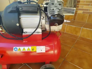 Compresor FIAC 50L Doble Cilindro