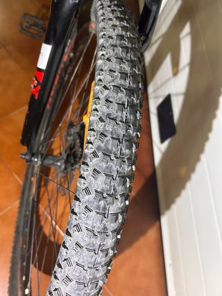 Bicicleta Mondraker Phase Roja