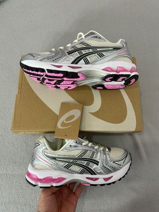 Asics Gel-Kayano 14 Plata Rosa
