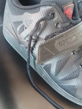 Zapatillas Nordic Lifting Negras