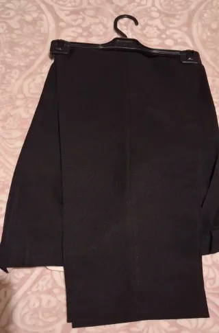 Pantalones negros nuevos
