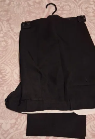 Pantalones negros nuevos
