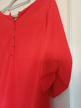 Camisa roja manga 3/4