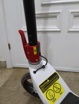 Patinete Eléctrico Infantil Blanco