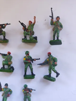 Figuras Soldados Ucranianos Guerra