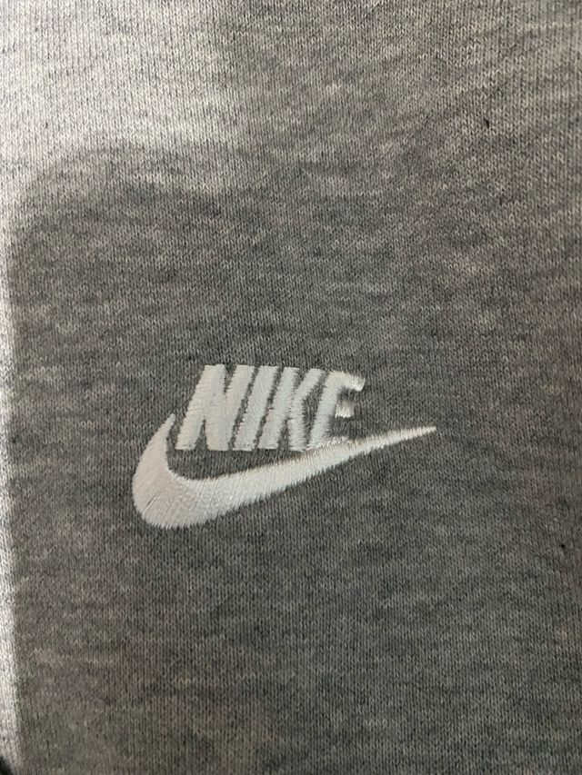 Sudadera Nike gris con capucha S nueva y etiqueta
