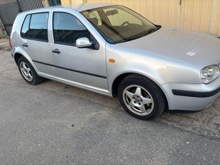 Volkswaguen Golf IV 1.4 16v