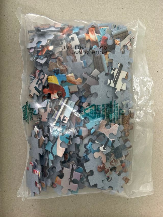 Puzzle Stranger Things Clementoni 250 piezas