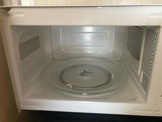 Microondas Taurus Ready Grill 700W 20L (con caja)