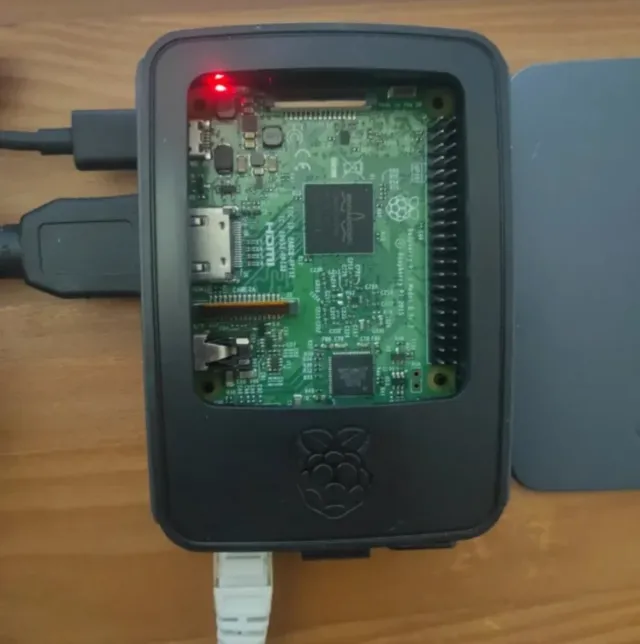 Raspberry Pi 3 Model B Gris