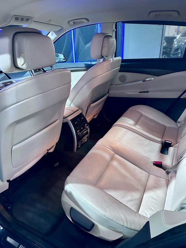 BMW 5 GRAN TURISMO 535 i xDrive