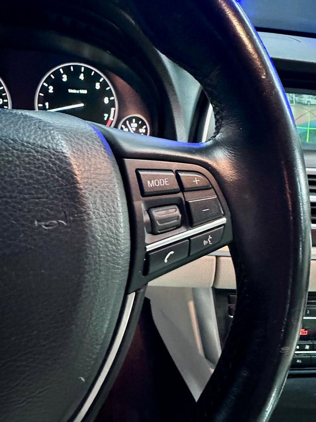 BMW 5 GRAN TURISMO 535 i xDrive