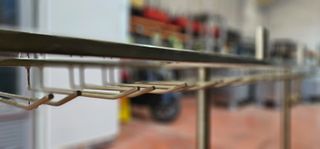 Copero de hierro pintado