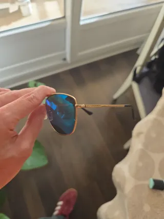 Gafas de sol Hawkers doradas y azules