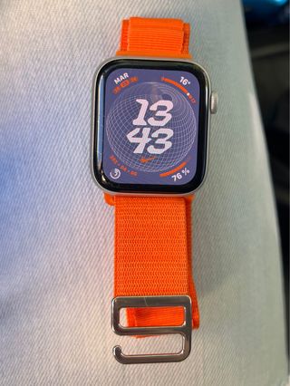 Apple Watch SE 44mm GPS + Cellular LTE
