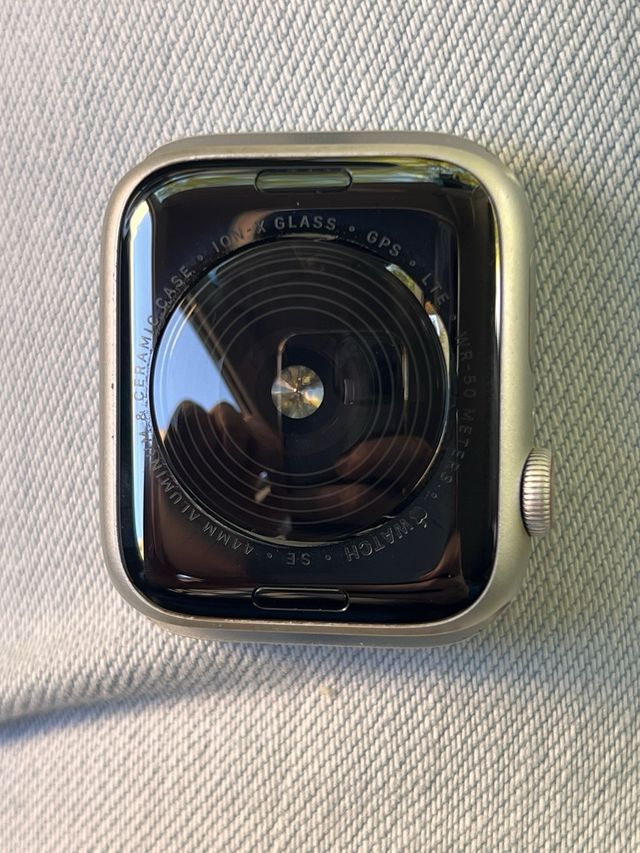 Apple Watch SE 44mm GPS + Cellular LTE