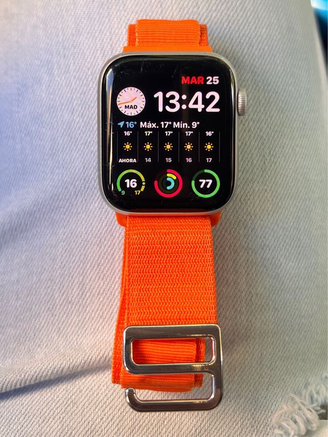 Apple Watch SE 44mm GPS + Cellular LTE