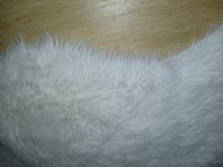 Tappeto bianco soffice effetto pelo