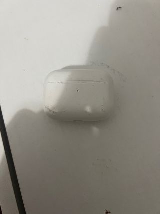 Caja AirPods Pro
