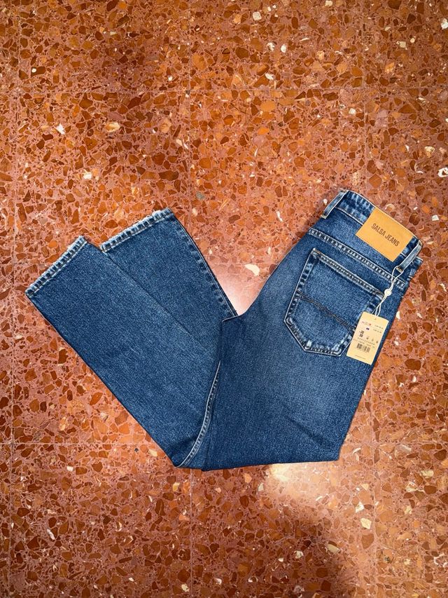 Vaqueros Salsa Jeans con etiqueta