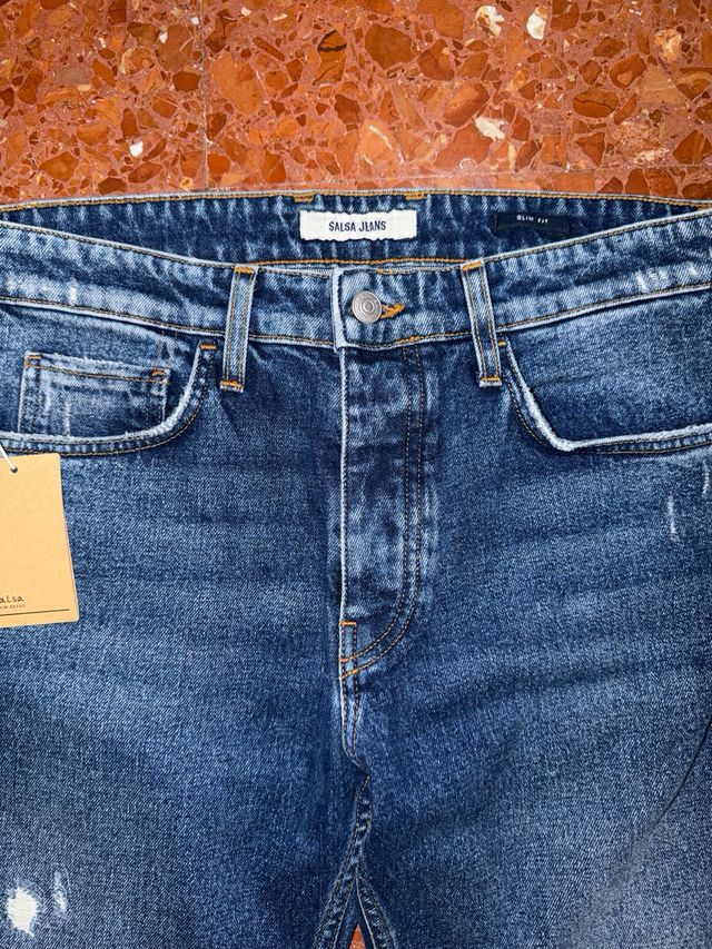 Vaqueros Salsa Jeans con etiqueta