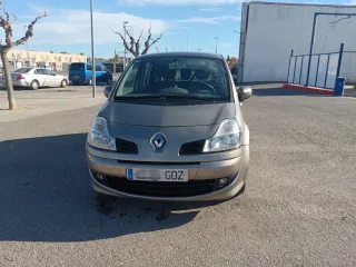 Renault grand modus 2008
