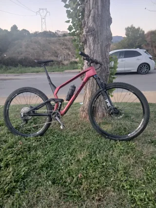 Radon Skeene Trail HD