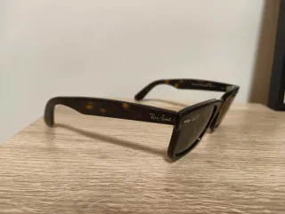 Gafas de sol Ray-Ban Wayfarer color carey.