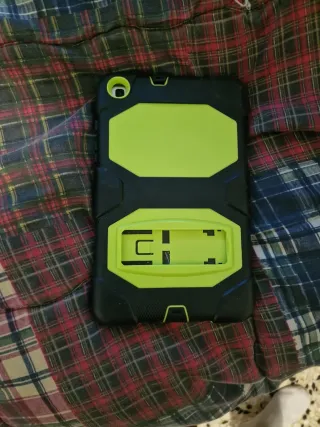 Tablet Samsung Tab A  SM-T290 Blanca