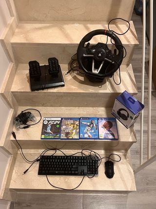 Pack Accesorios PS4/PS5: Volante, Juegos y Más