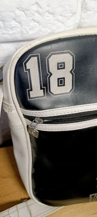 Bolso bandolera Eagle Square negro y blanco