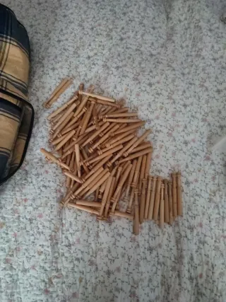 Bolillera junto con bolillos de boj (10cm) y funda