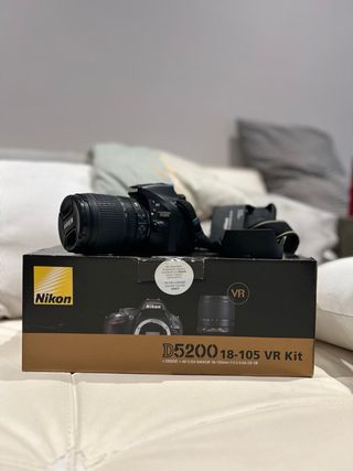 Nikon D5200 Kit Obiettivo 18-105 VR Full HD
