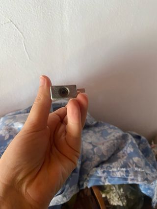 Encendedor antiguo metálico