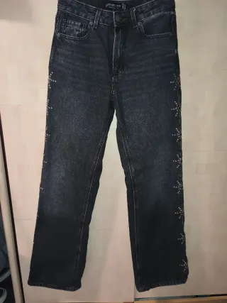 Stradivarius Jeans Talla 36 Negros con Detalles