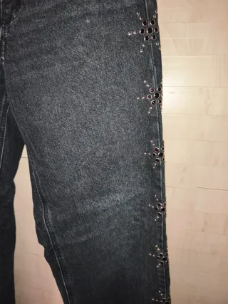 Stradivarius Jeans Talla 36 Negros con Detalles