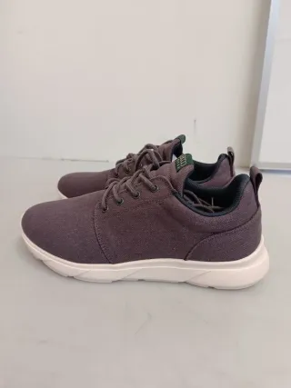 Zapatillas 8000 Kicks  TALLA:43 E3Y4581