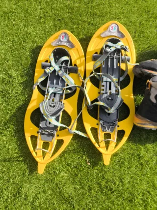 Raquetas de nieve y botas