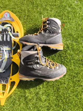 Raquetas de nieve y botas