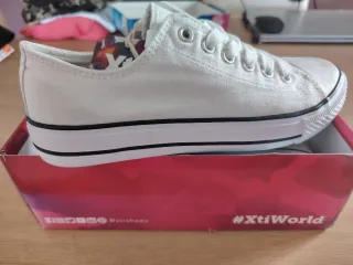 Zapatillas XTI Blancas