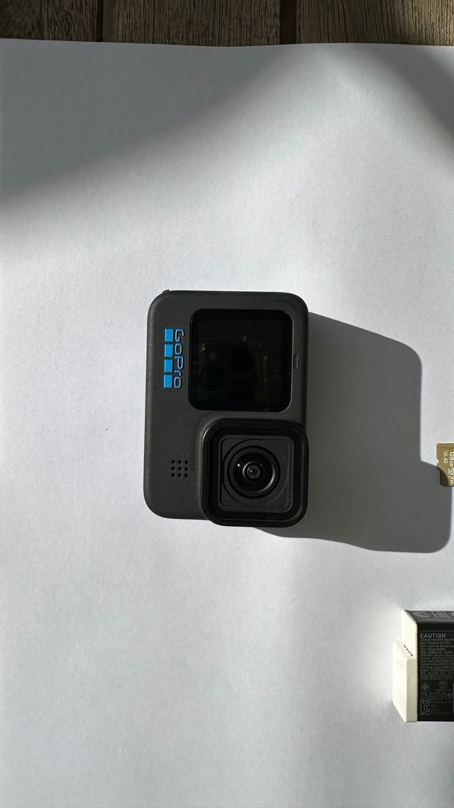 GoPro HERO 11 Black (in garanzia) +cover....
